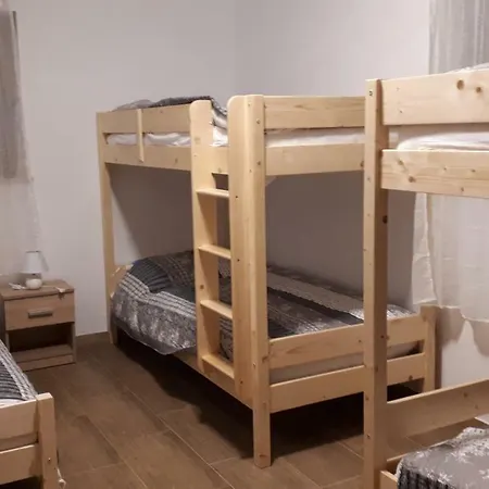 Apartmaji Matazin Lejlighed *