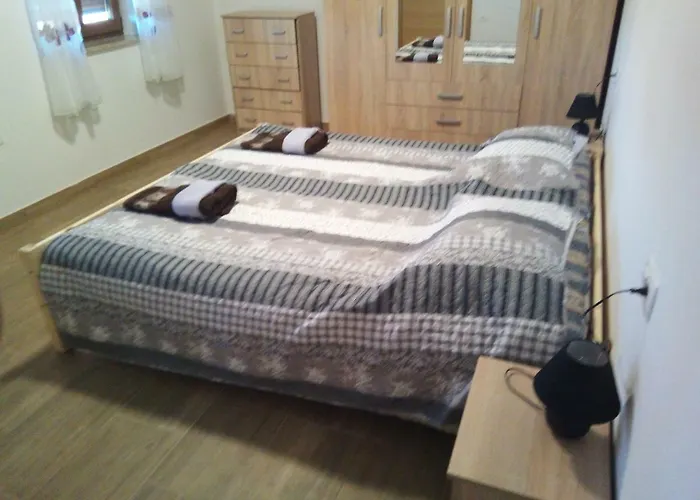 شقة Apartmaji Matazin *